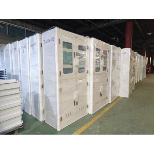 Tủ đựng hóa chất phòng thí nghiệm bằng nhựa PP chịu hóa chất